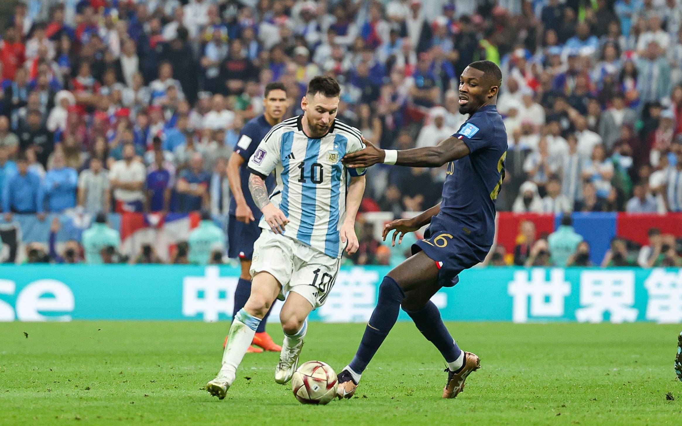 通过加入随 通过加入随