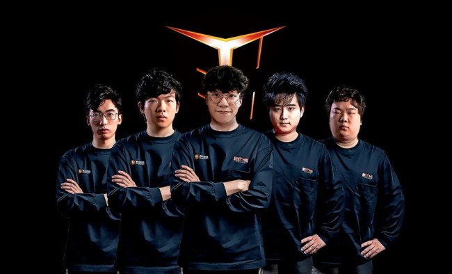 的表现夺得 的表现夺得