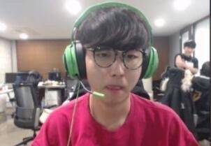 都让我们对 都让我们对